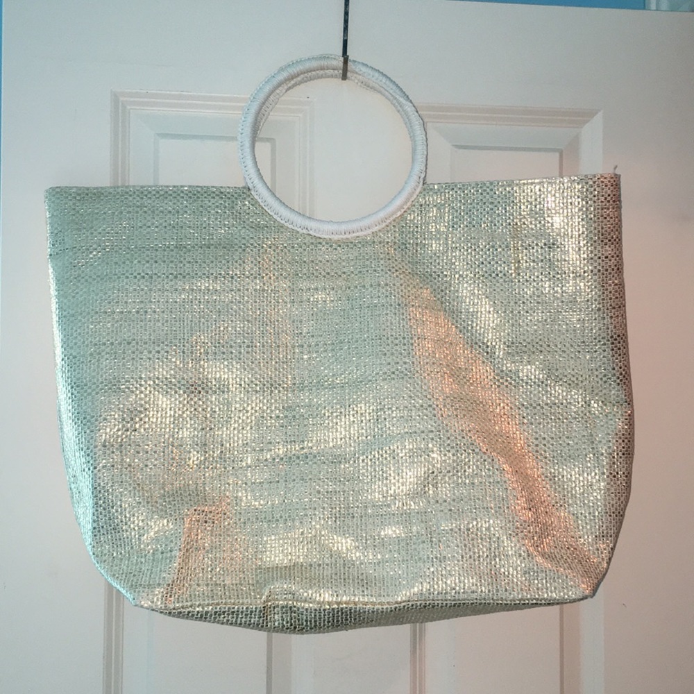 gold travel bag or beach bag
